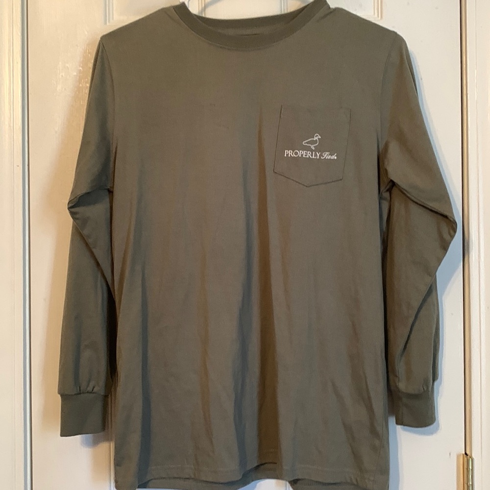Properly Tied Long Sleeve Tee Size Youth Large (14-16)